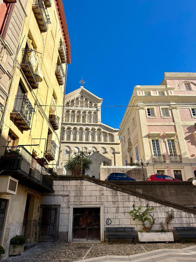 Piazza Carlo Alberto 호텔 칼리아리 외부 사진